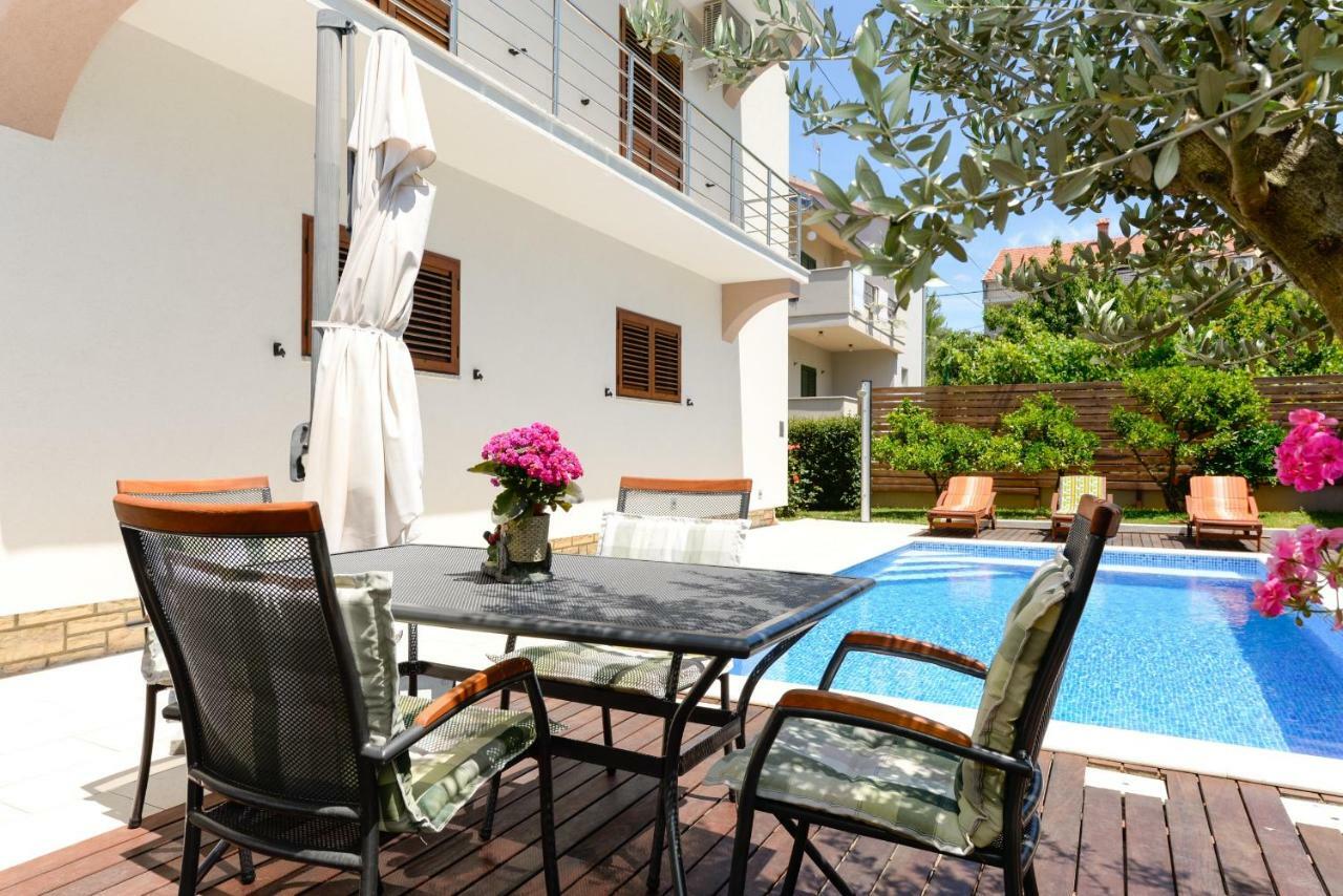 Apartmani Bosa Задар Екстериор снимка