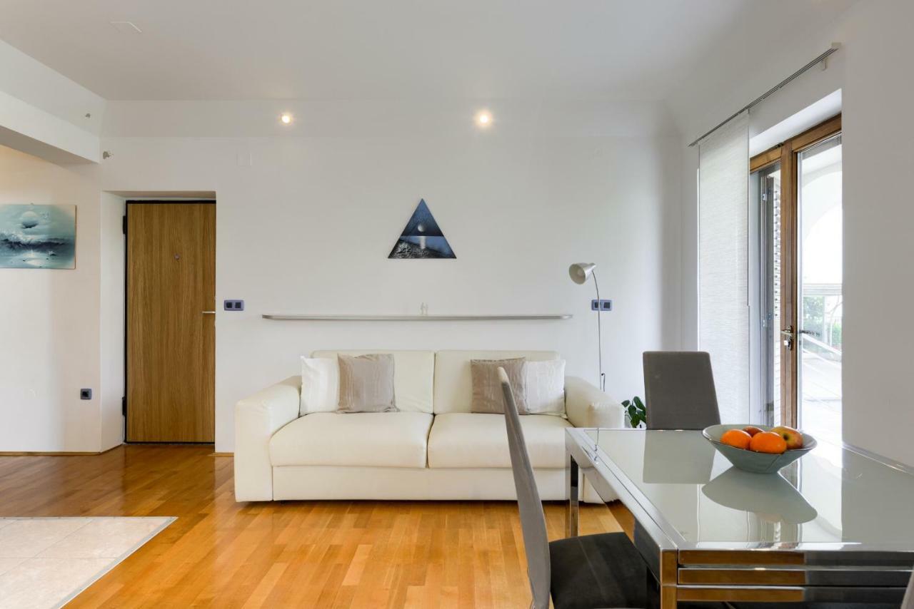 Apartmani Bosa Задар Екстериор снимка