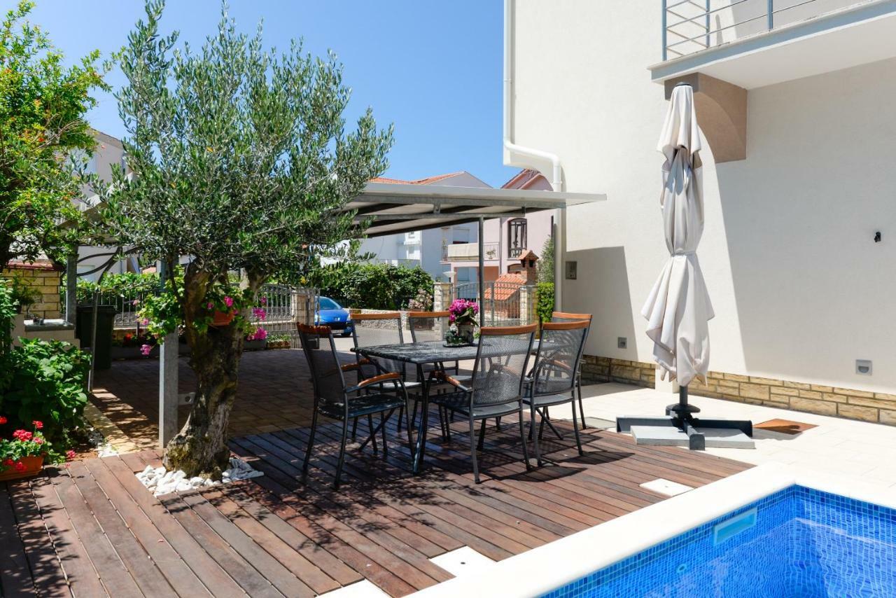 Apartmani Bosa Задар Екстериор снимка