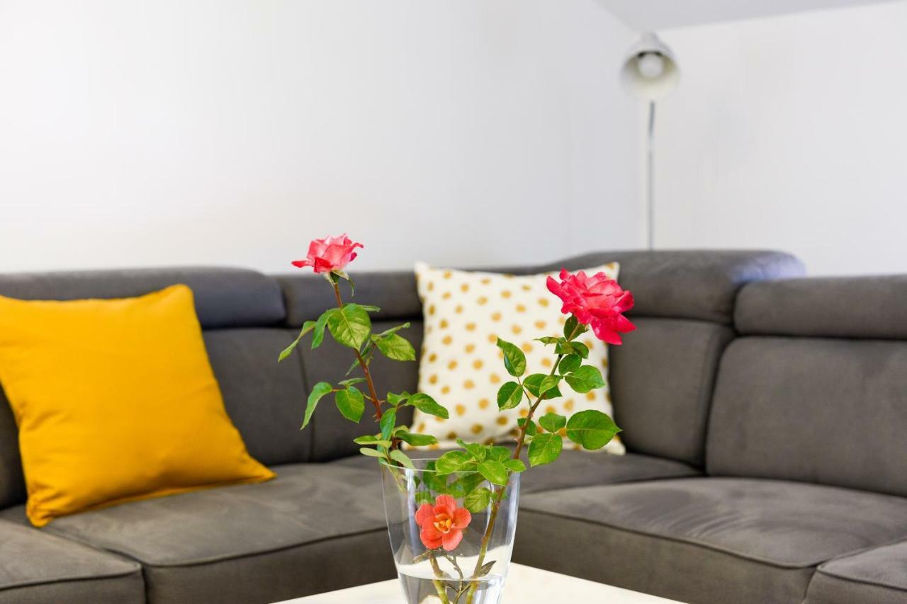 Apartmani Bosa Задар Екстериор снимка