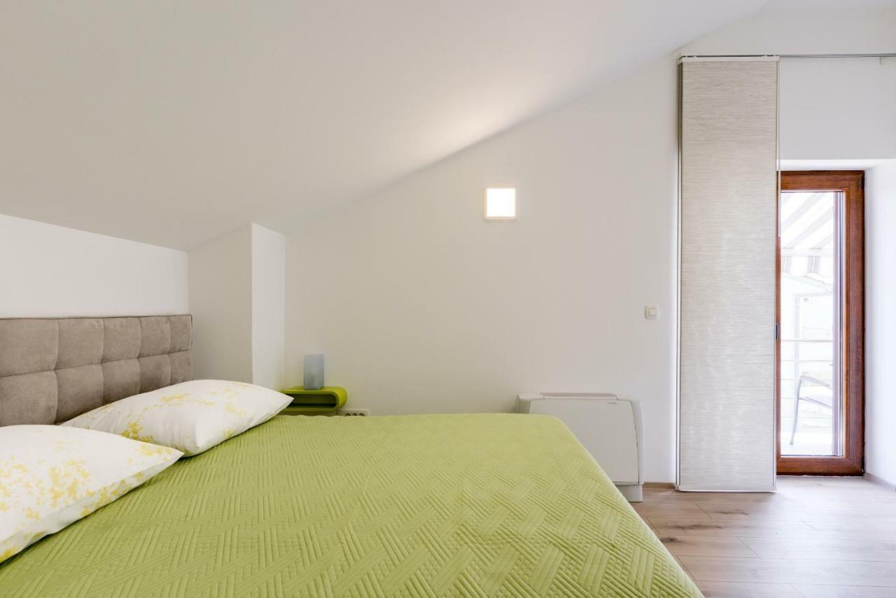 Apartmani Bosa Задар Екстериор снимка