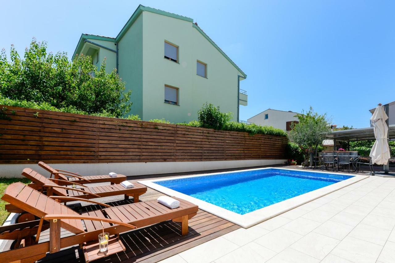 Apartmani Bosa Задар Екстериор снимка